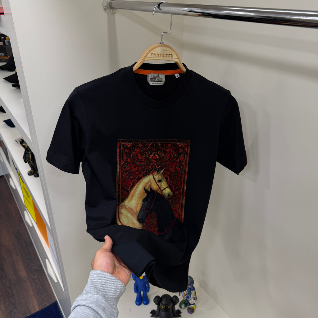 Hermes Flok Baskı Siyah T-Shirt