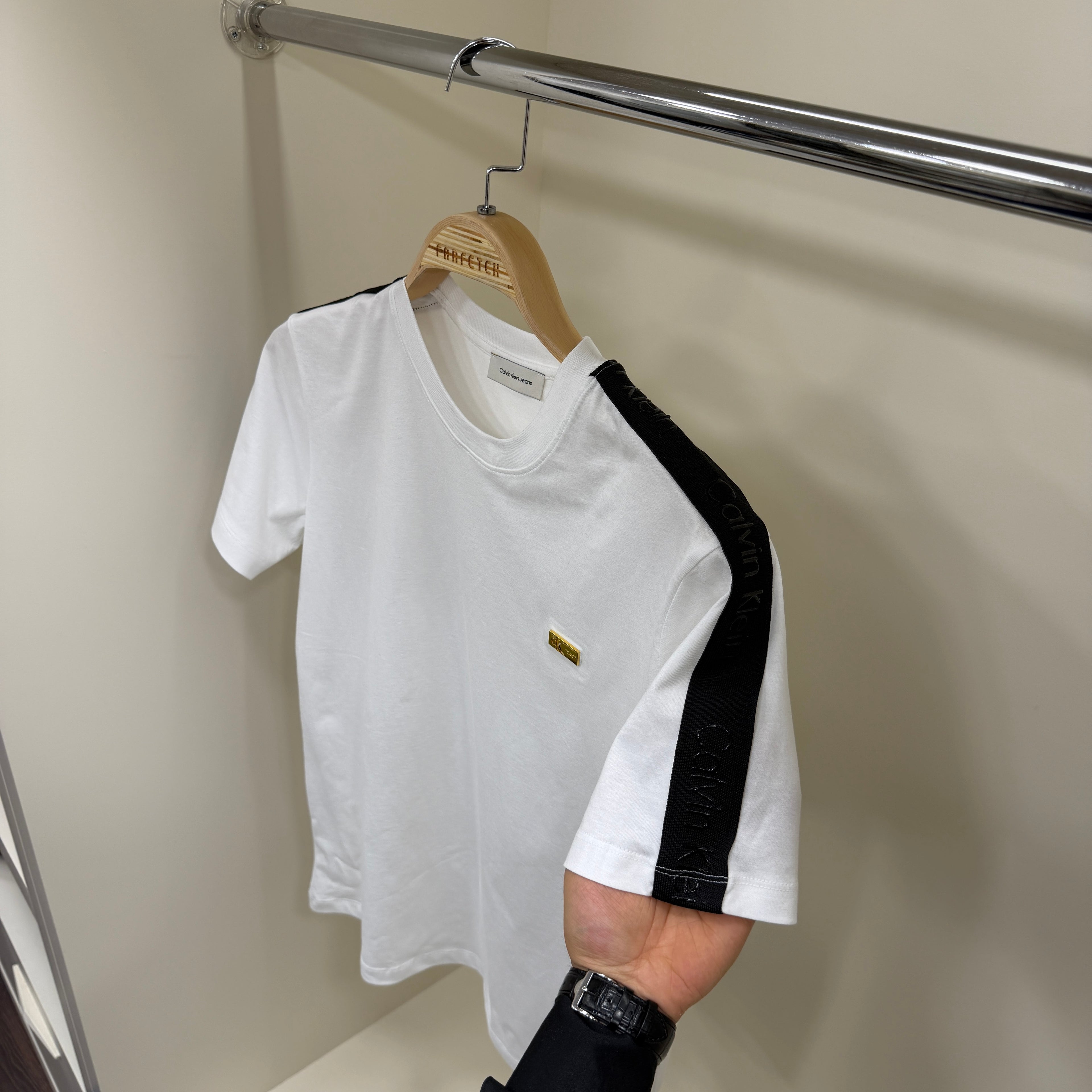 Calvin Klein Plaka Logo Beyaz Tshirt
