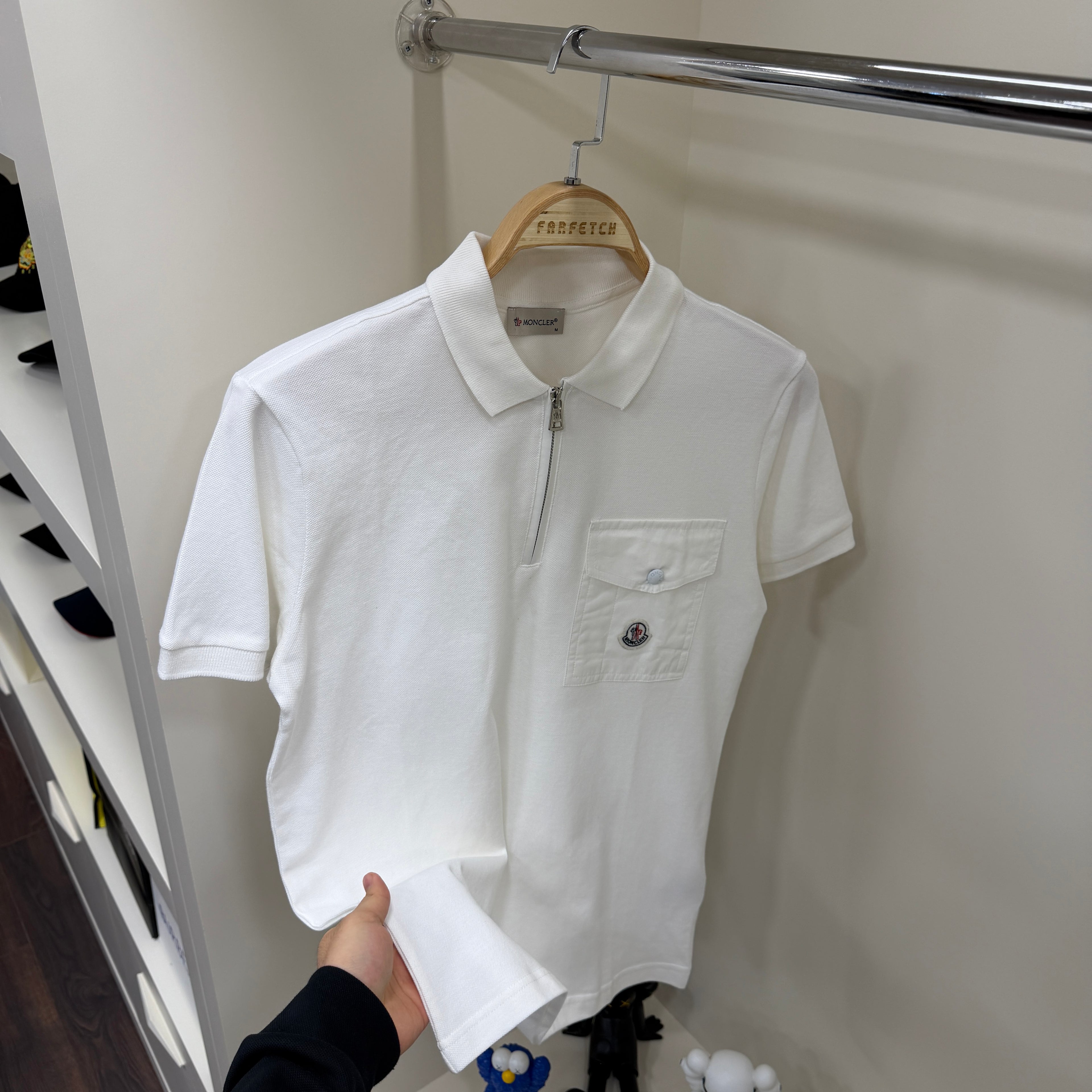 Moncler Cepli  Beyaz Polo Yaka Tshirt