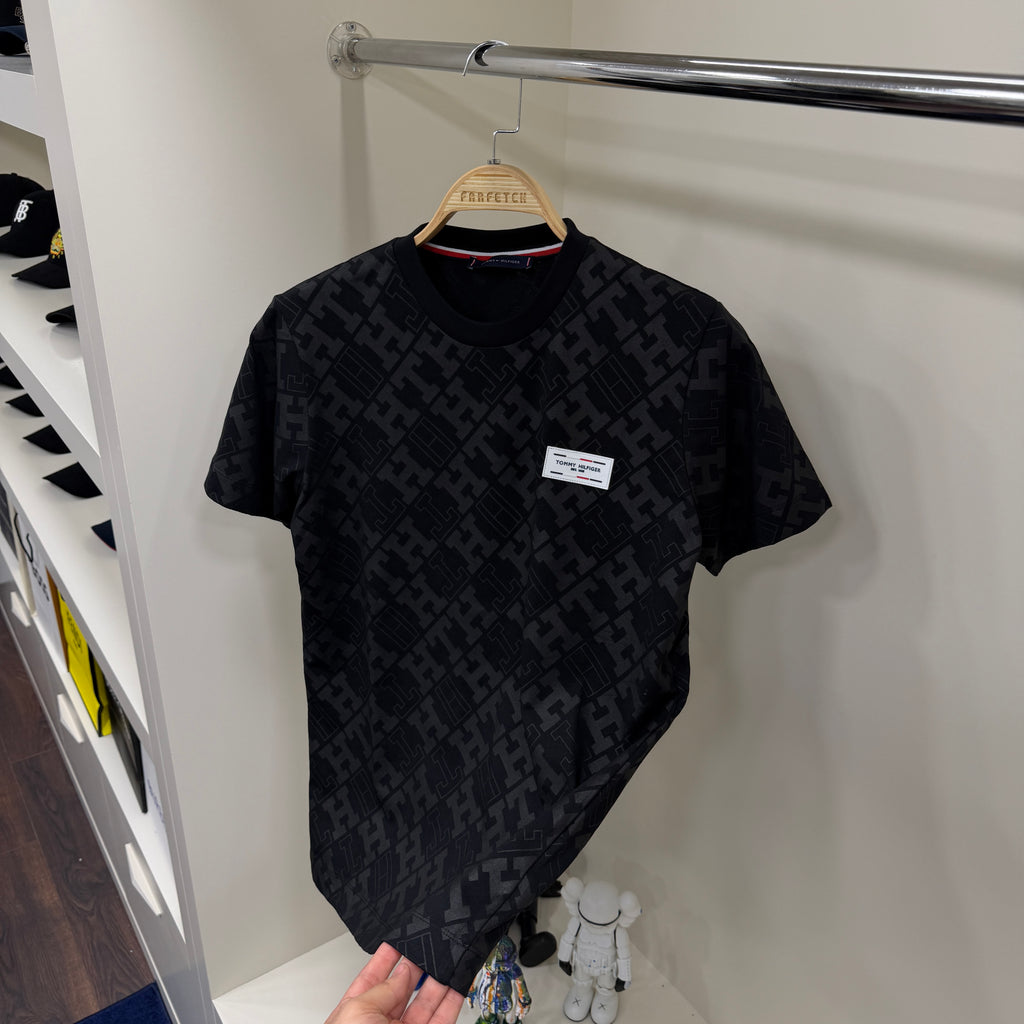 Tommy Hilfiger Full Baskı Siyah Tişört