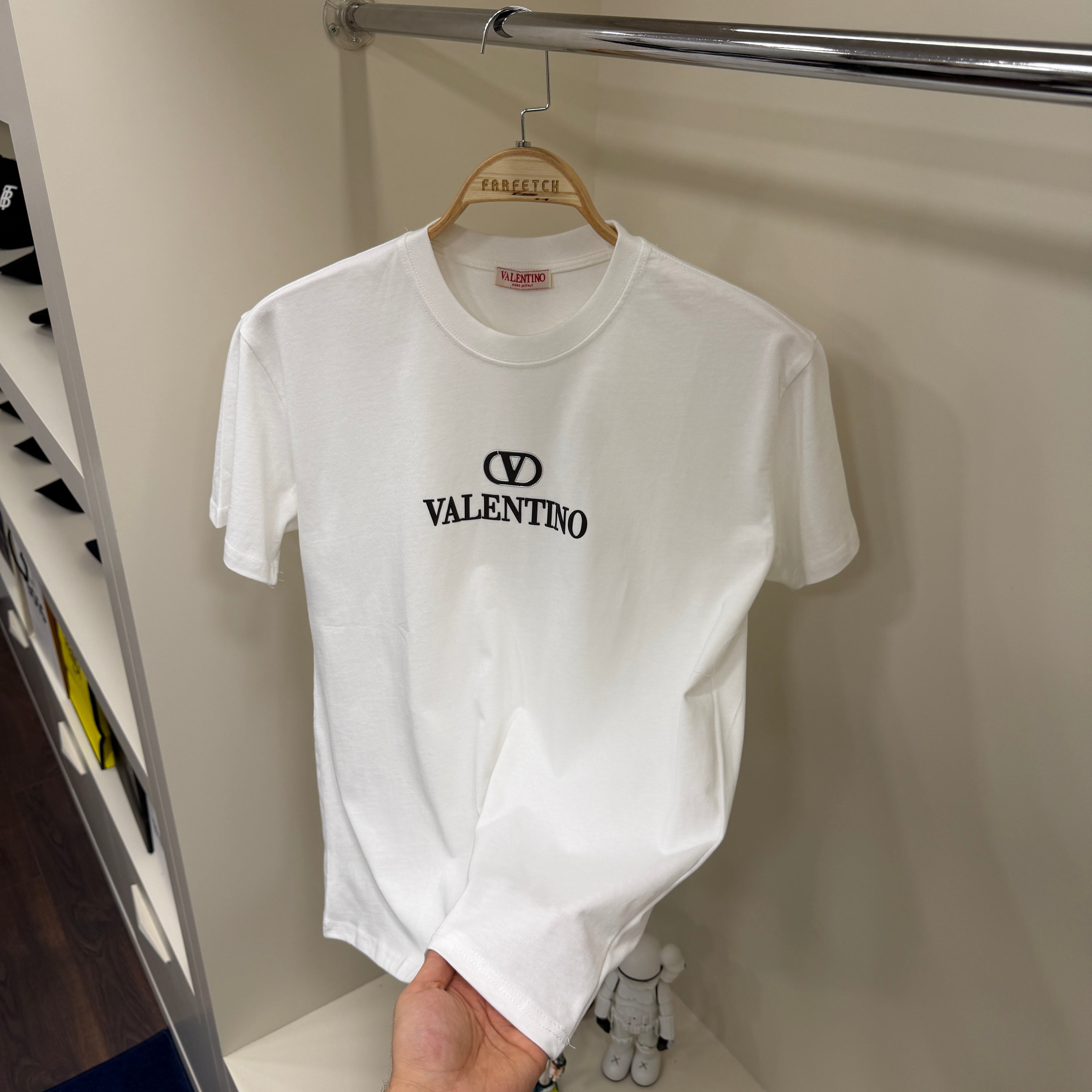 Valentino Göğüs Detay Beyaz T-Shirt