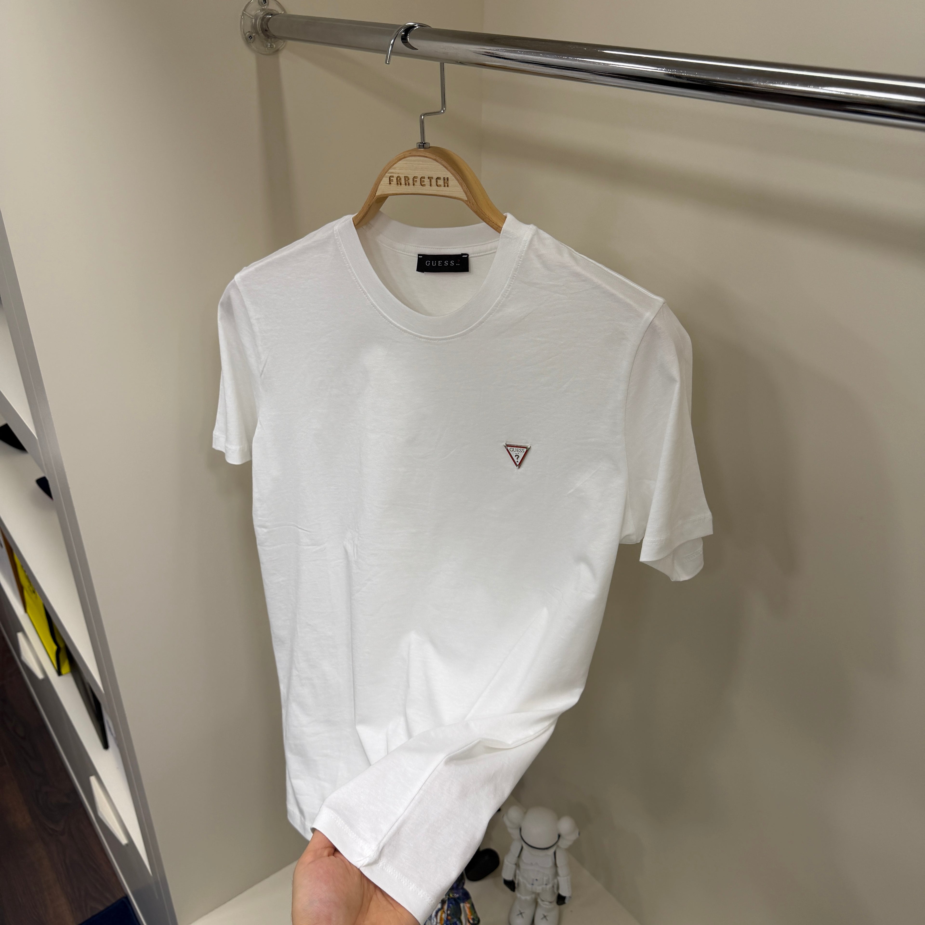 Guess Küçük Logo Beyaz T-Shirt