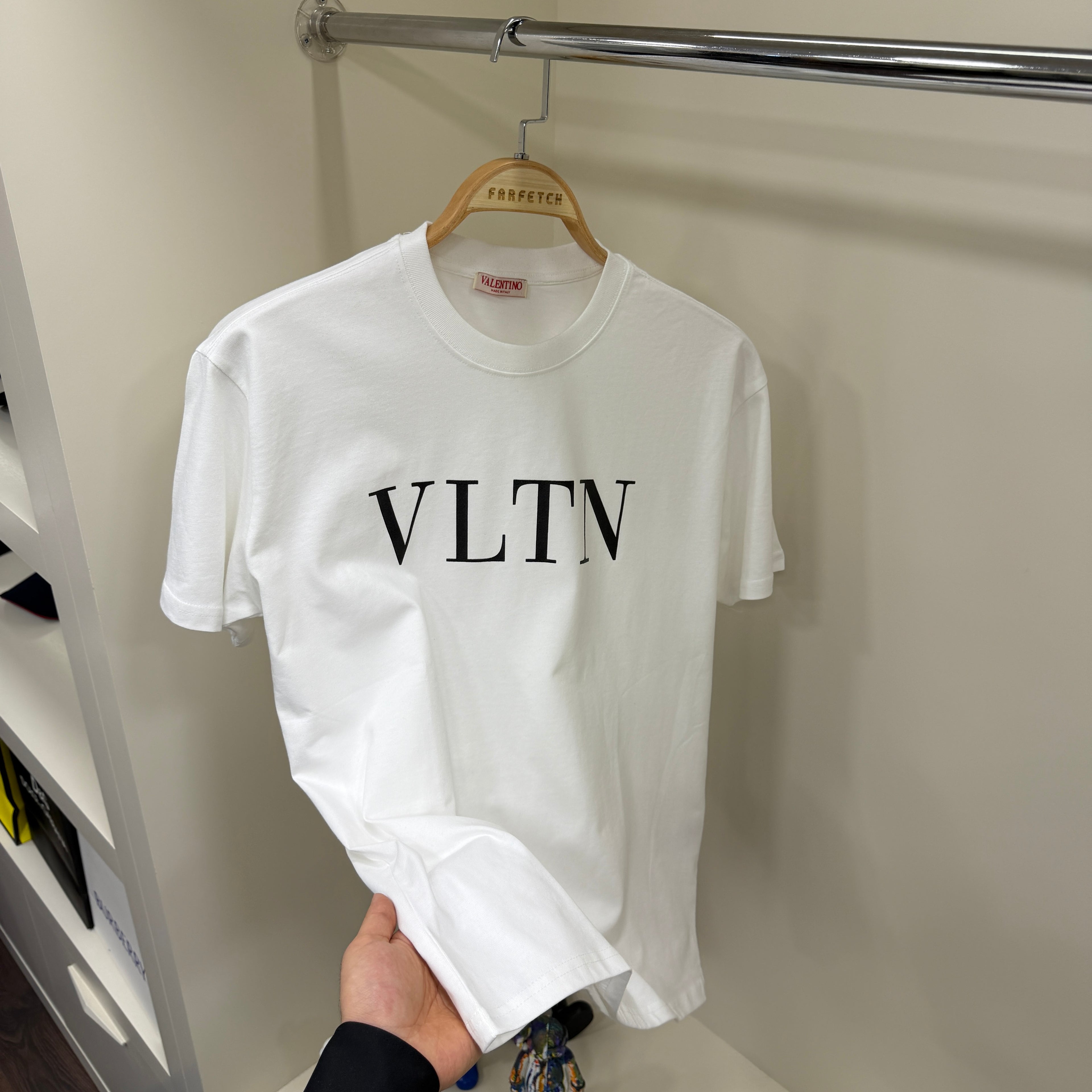 Valentino Baskı Detay Beyaz T-Shirt