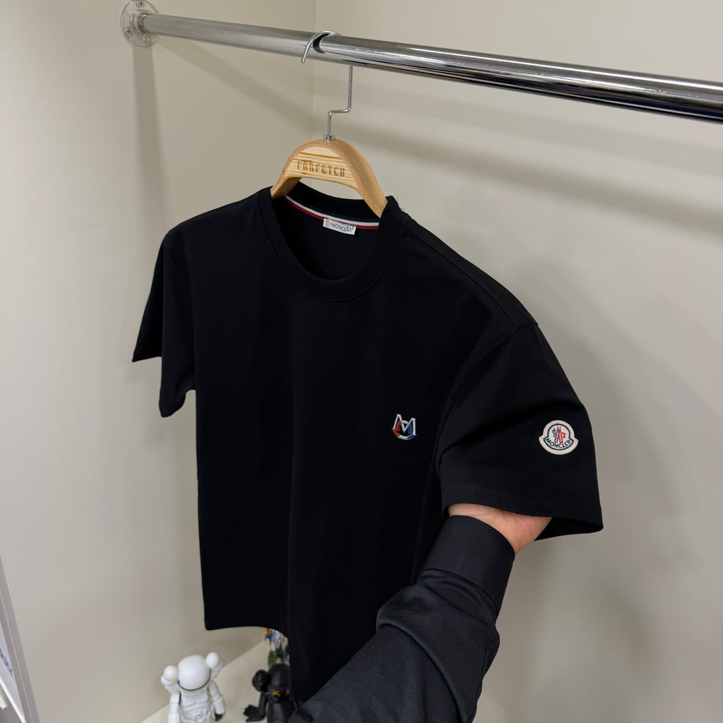 Moncler Kol Logo Siyah T-Shirt