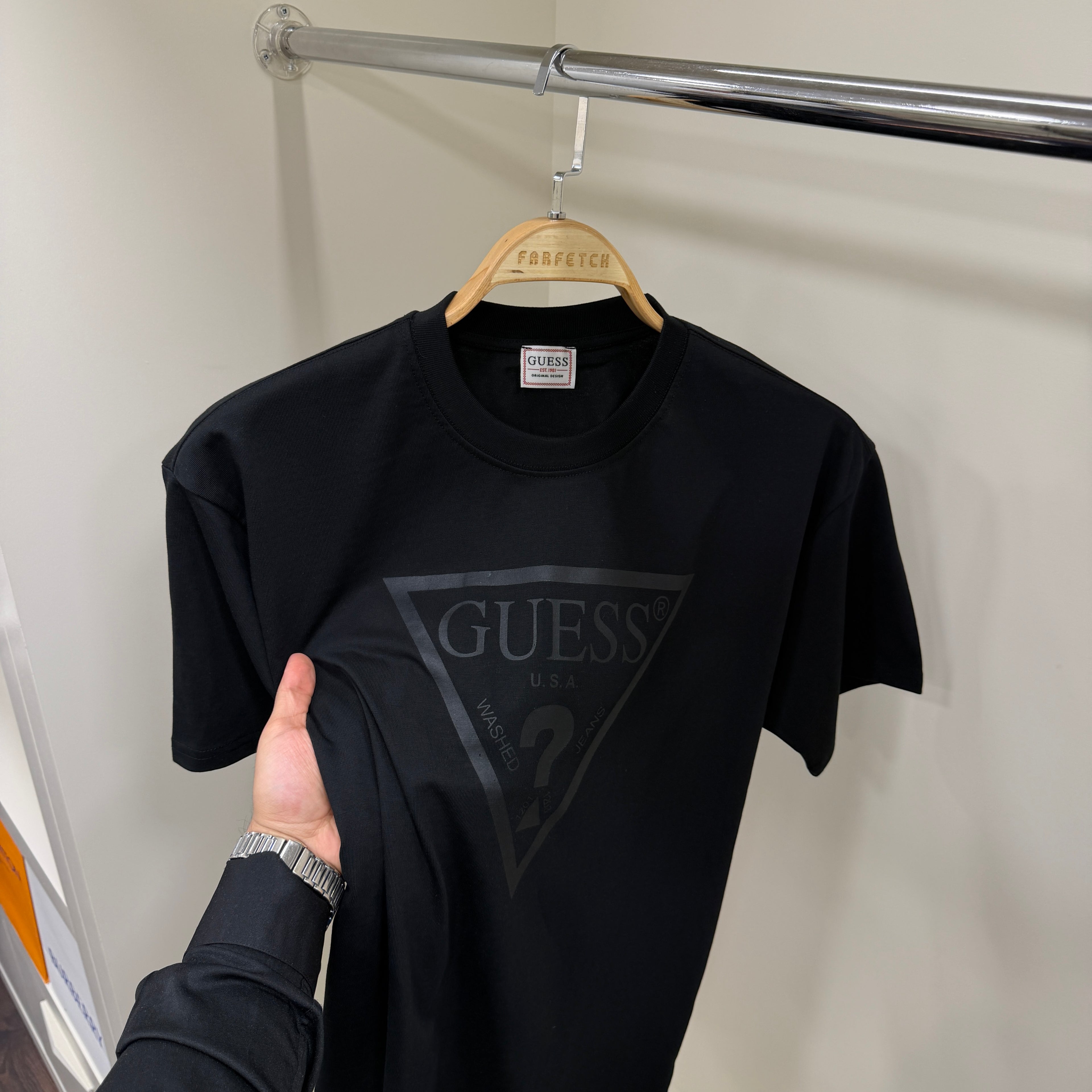 Guess Tona Ton Logo Siyah T-Shirt